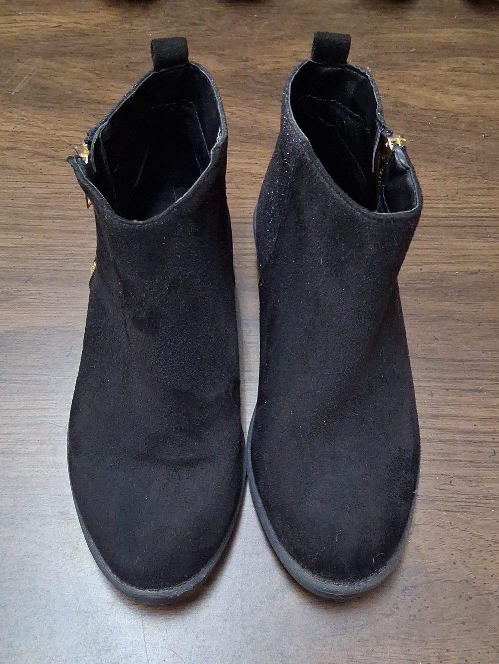 fabkids Black Suede-Look Kids Ankle Boots with Gold Zipper